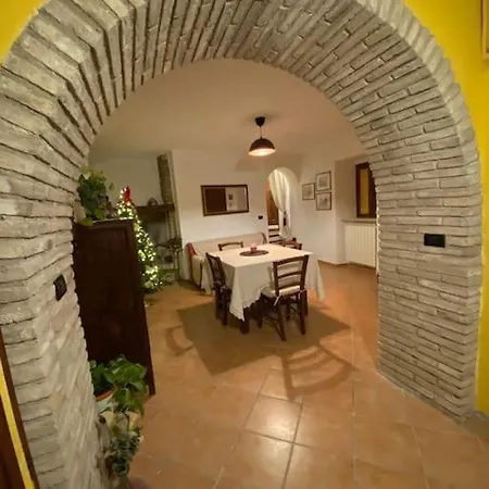 Fonte Del Menotre Foligno